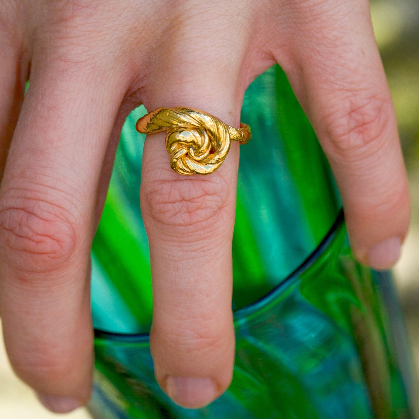 Golden Root Rosetta Ring (Size 51)