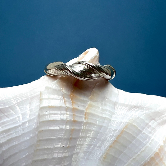 Root Wave Fair Ring 