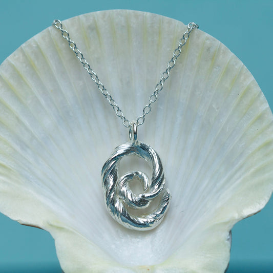 Leopoldíne Pendant