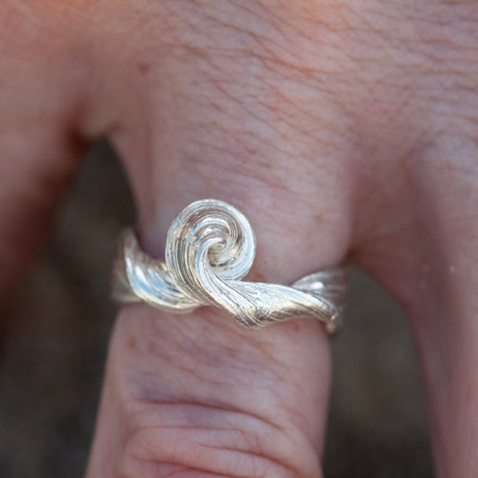 Root Tidal Wave Ring (Size 52)