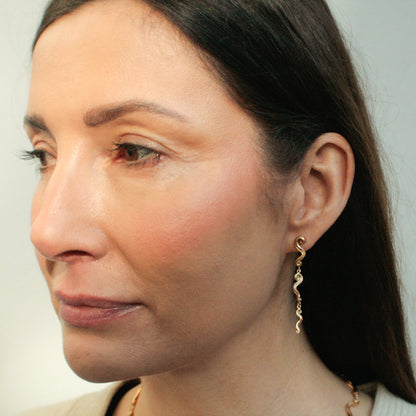 Swirl Chain Earrings - Gold Plated