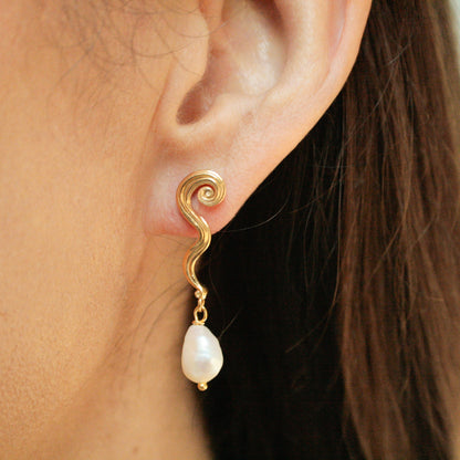 Swirl Pearl Earrings - Gold Plated